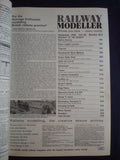 1 - Railway modeller - September 1992 - Contents page shown in photos