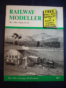 1 - Railway modeller - May 1962 - Contents page shown in photos