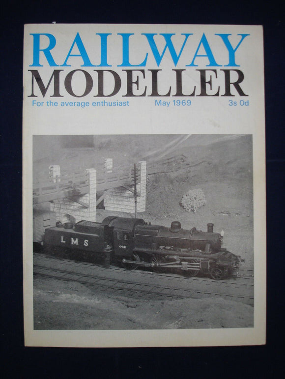 1 - Railway modeller - May 1969 -  Contents page shown in photos