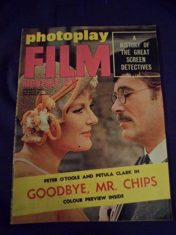 Vintage Photoplay Magazine - December 1969 - Goodbye Mr Chips