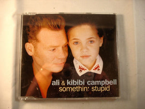 CD Single (B4) - Ali and Kibibi Campbell - Somethin stupid - KUFFD5