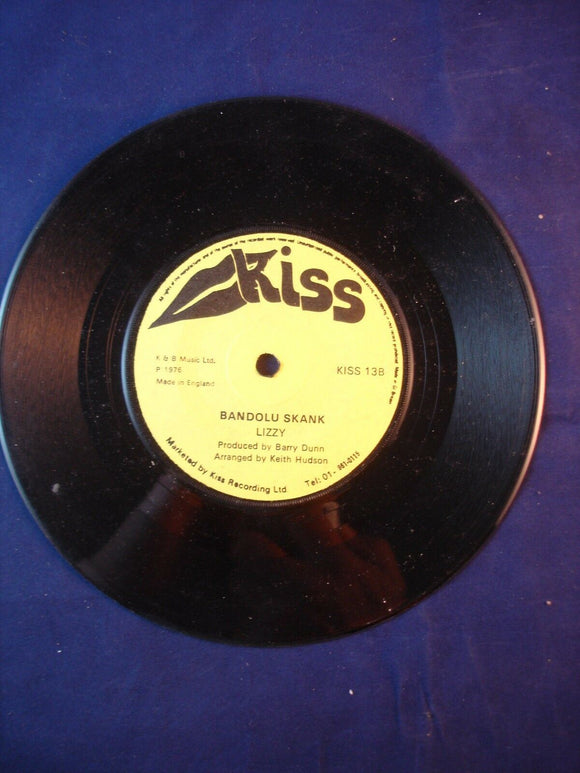 7'' Single Vinyl Reggae - Jah Woosh / Lizzy ‎– Love Jah And Live / Bandolu Skank