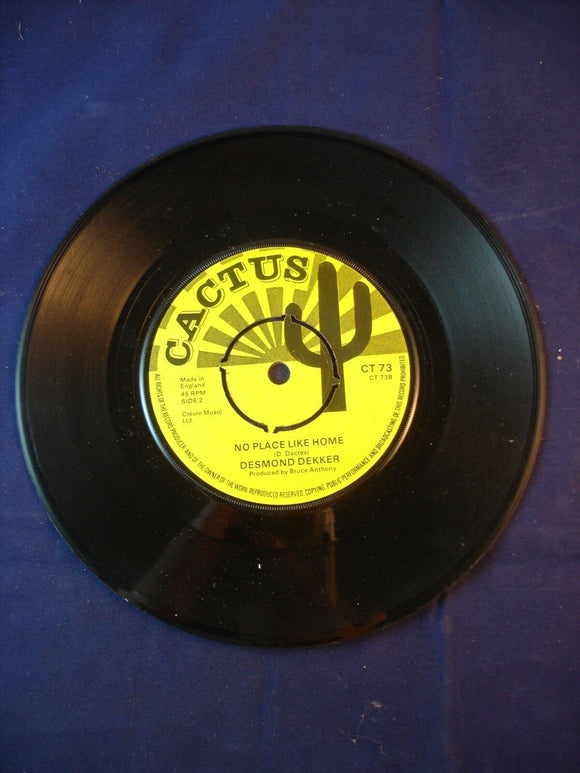 7'' Single Vinyl Reggae - Desmond Dekker ‎– Sing A Little Song - CT 73