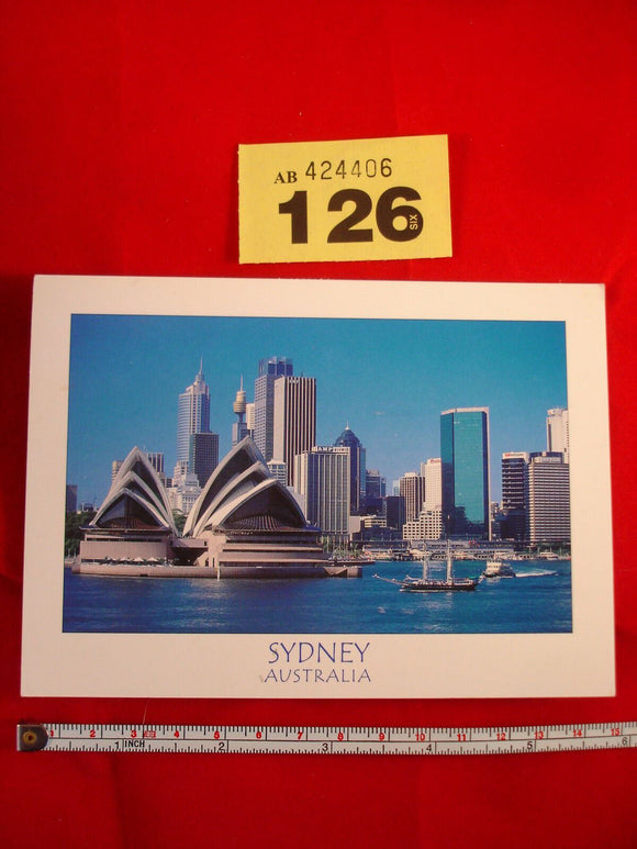 Postcard - Sydney - Opera house and skyline