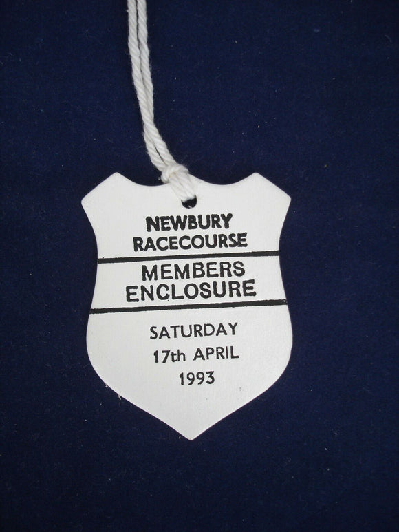 2 - Horse racing - Card Badge - Newbury - Members - 17th April 1993