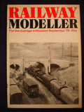 2 - Railway modeller - Sep 1979 - Contents page photos - Grain warehouse