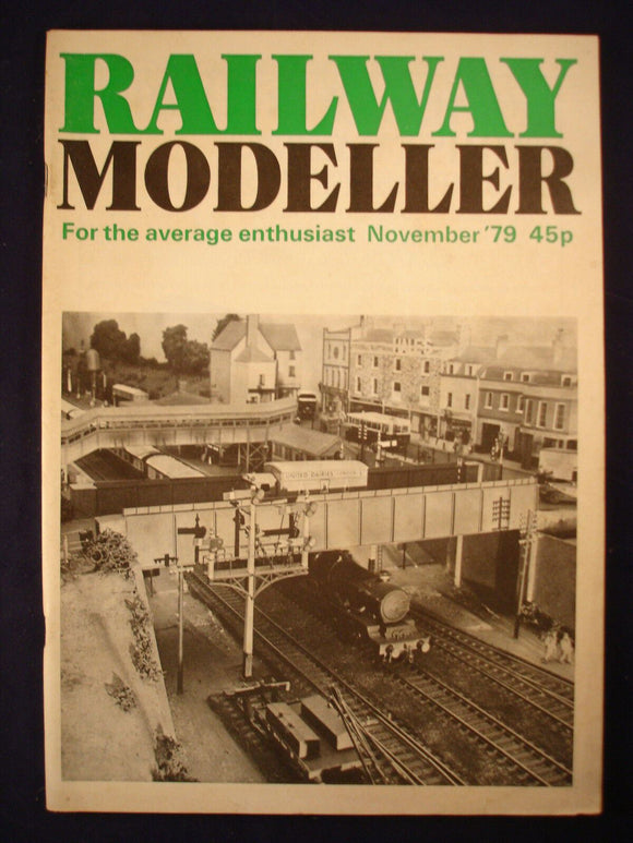 2 - Railway modeller - Nov 1979 - Contents page photos - Tudor style buildings