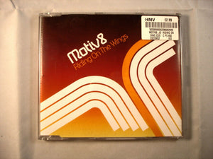 CD Single (B8) -  Motiv 8 ‎– Riding On The Wings   - CDCON52