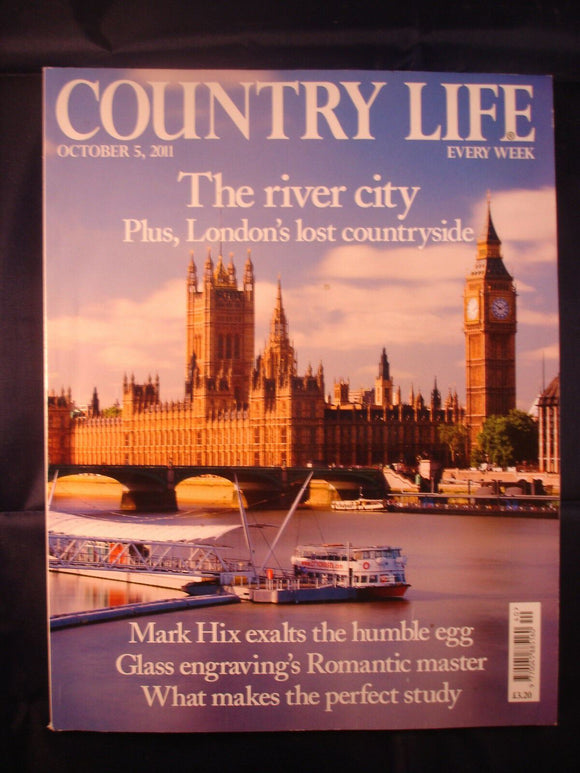 Country Life - October 5, 2011 - London - Perfect study - Glass engraving