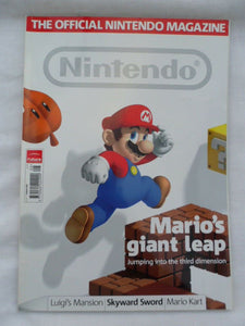 Official Nintendo Magazine - August 2011 – Super Mario 3D