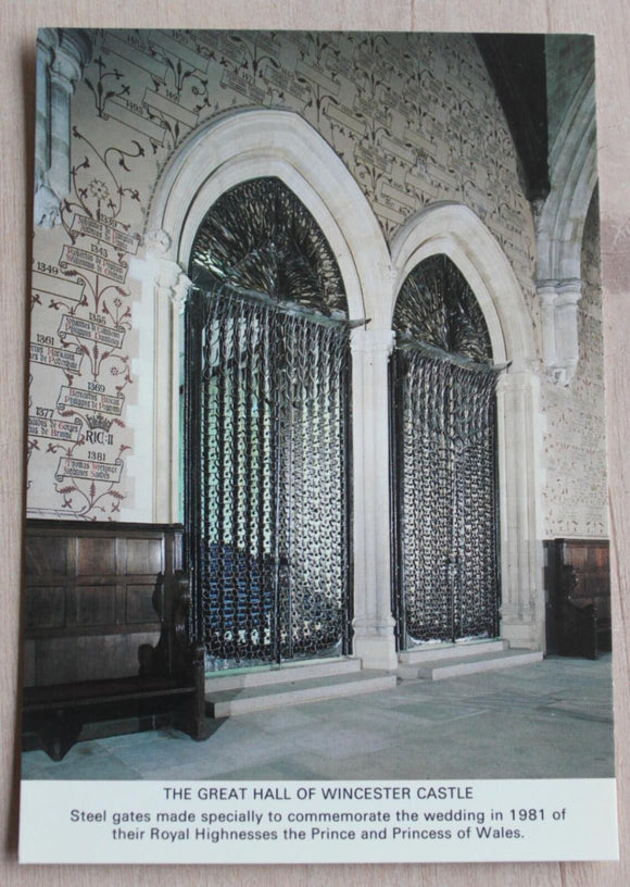 Postcard - The Great Hall of Winchester Castle - 584