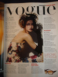 Vogue - August 2009 - How to build your Autumn wardrobe