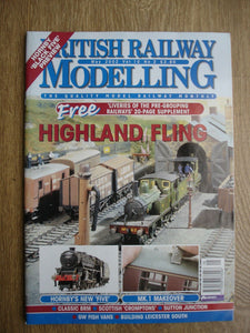 1 - BRM  British Railway Modelling - May 2002 - GW fish van - Scottish Cromptons